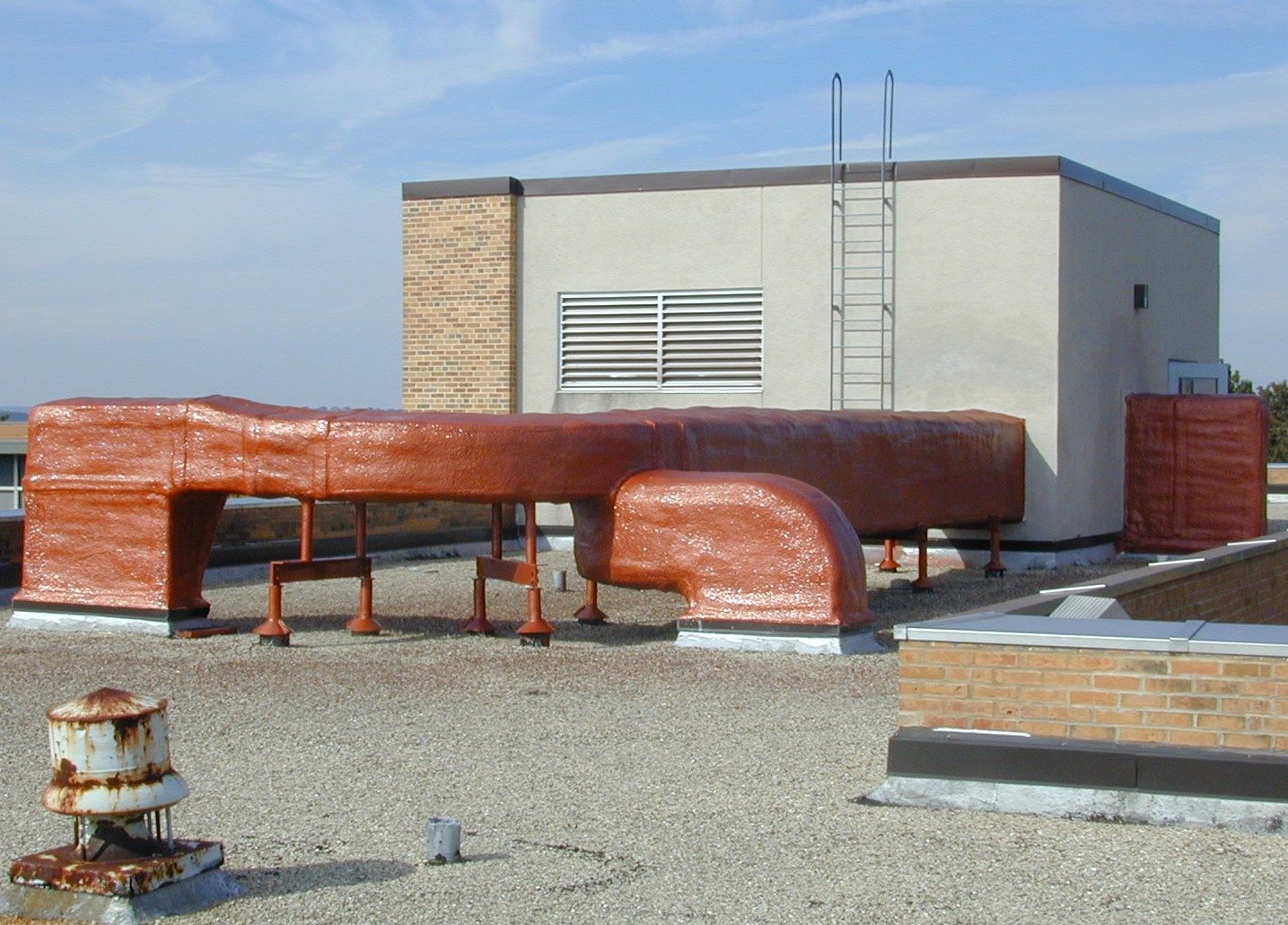 Center seam on a double-wide manufactured home roof